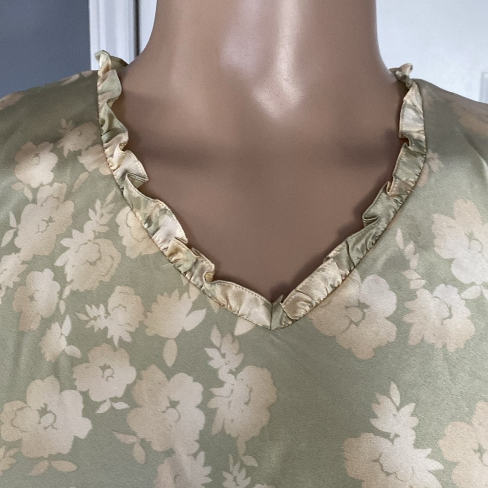 Petite Sophisticate vintage silk dress be - Picture 4 of 7
